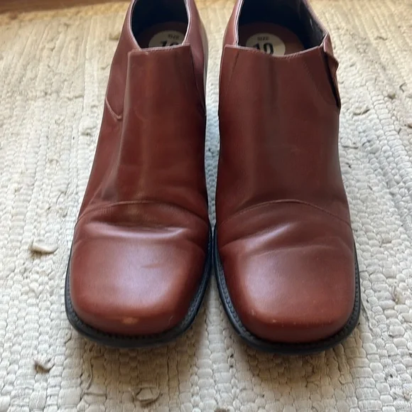 Aerosoles Slip on Shoes - Picture 7 of 7